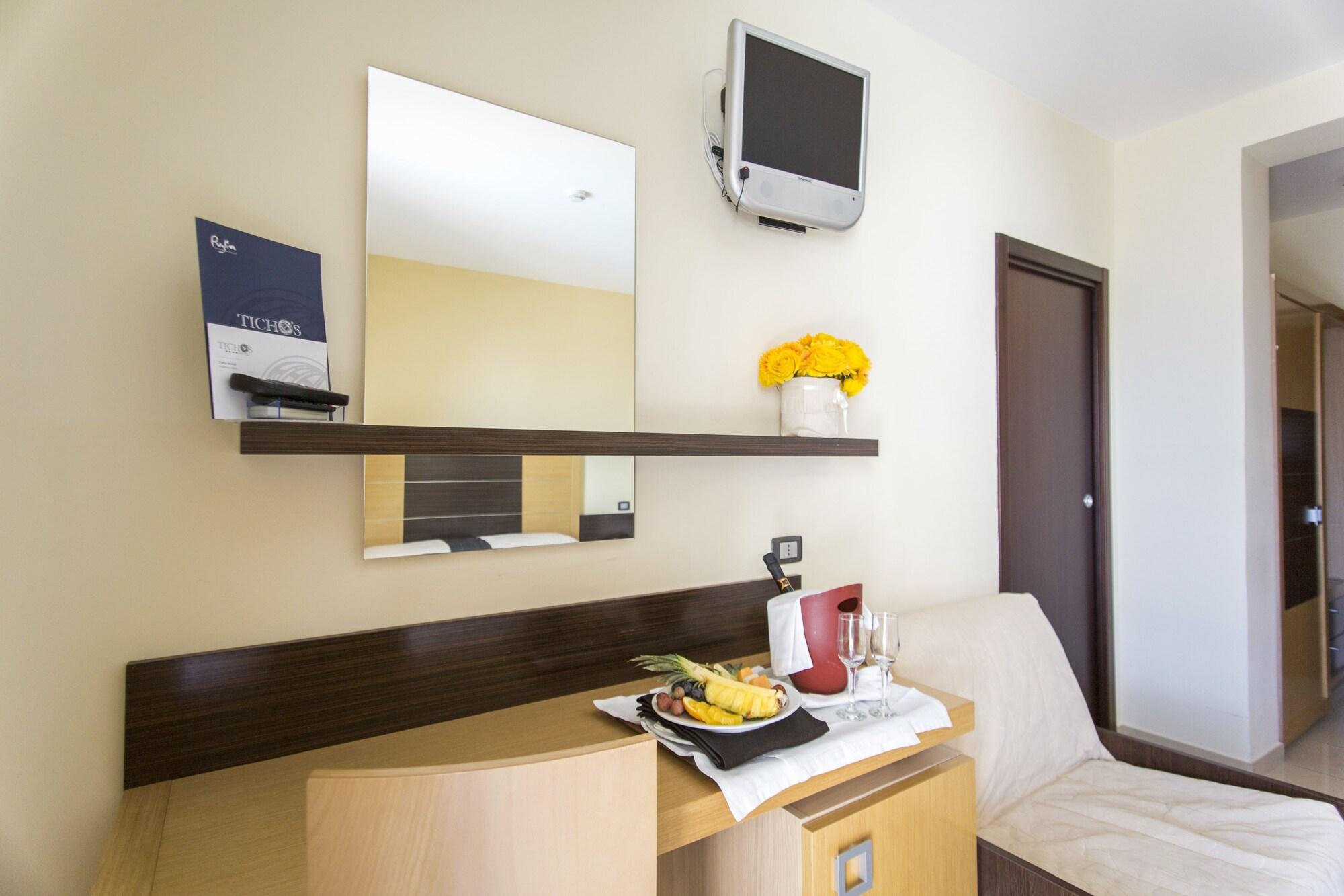 Ticho'S Greenblu Hotel Castellaneta Marina Exterior foto
